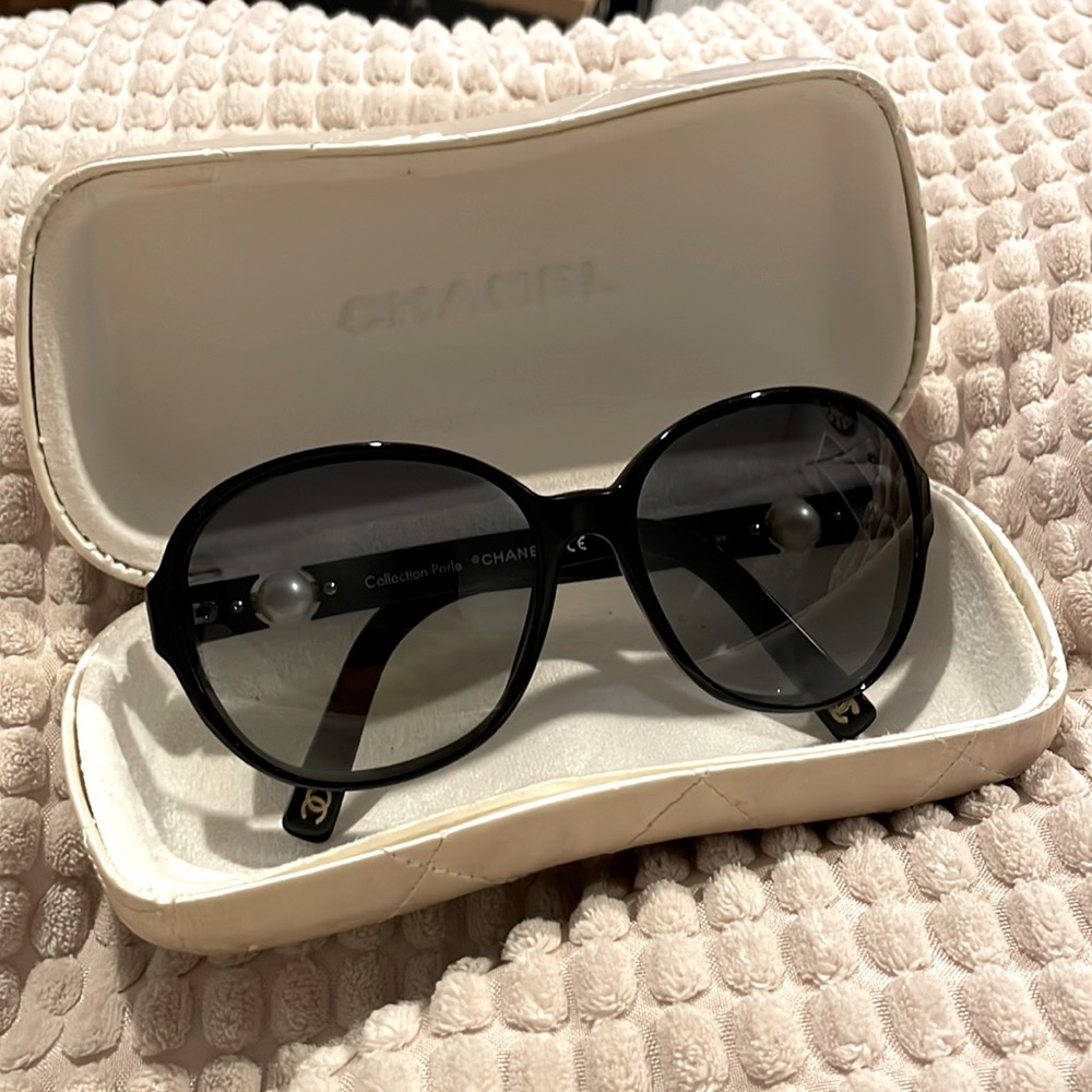 Chanel Collection Perle Made in Italy.